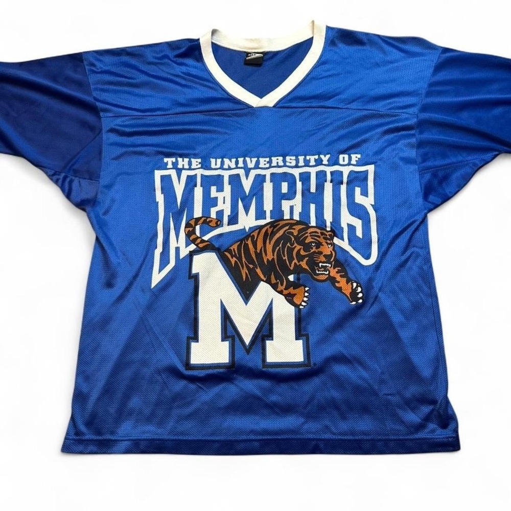 Vintage university of Memphis‎ Tigers sportswear jersey fits medium